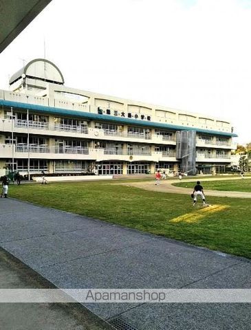 小学校　第三大島小学校（小学校）まで4005m