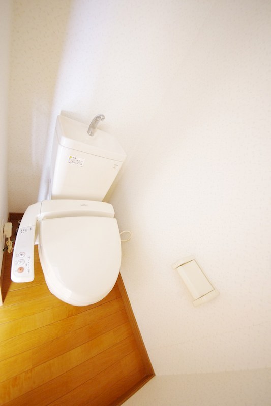 トイレ　シャワートイレ