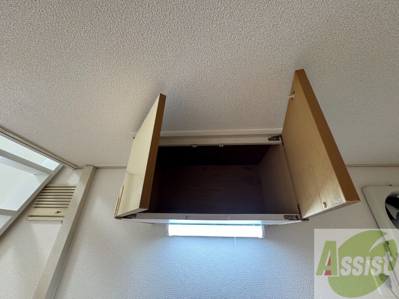 収納　こちらは収納です。物をしまう事ができますね！