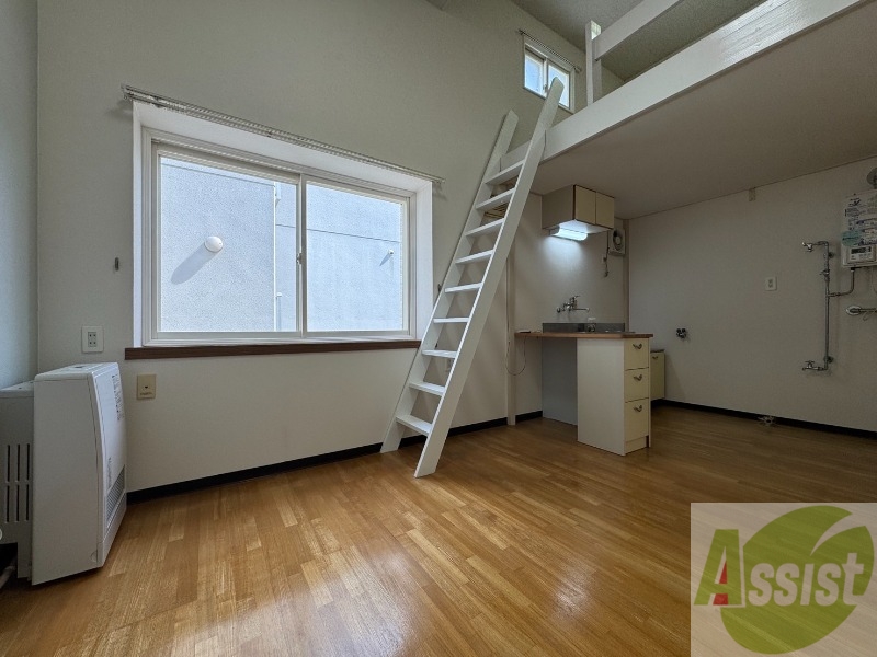 居室・リビング　広くてキレイなお部屋が広がっていて、充実した生活が送れそう。