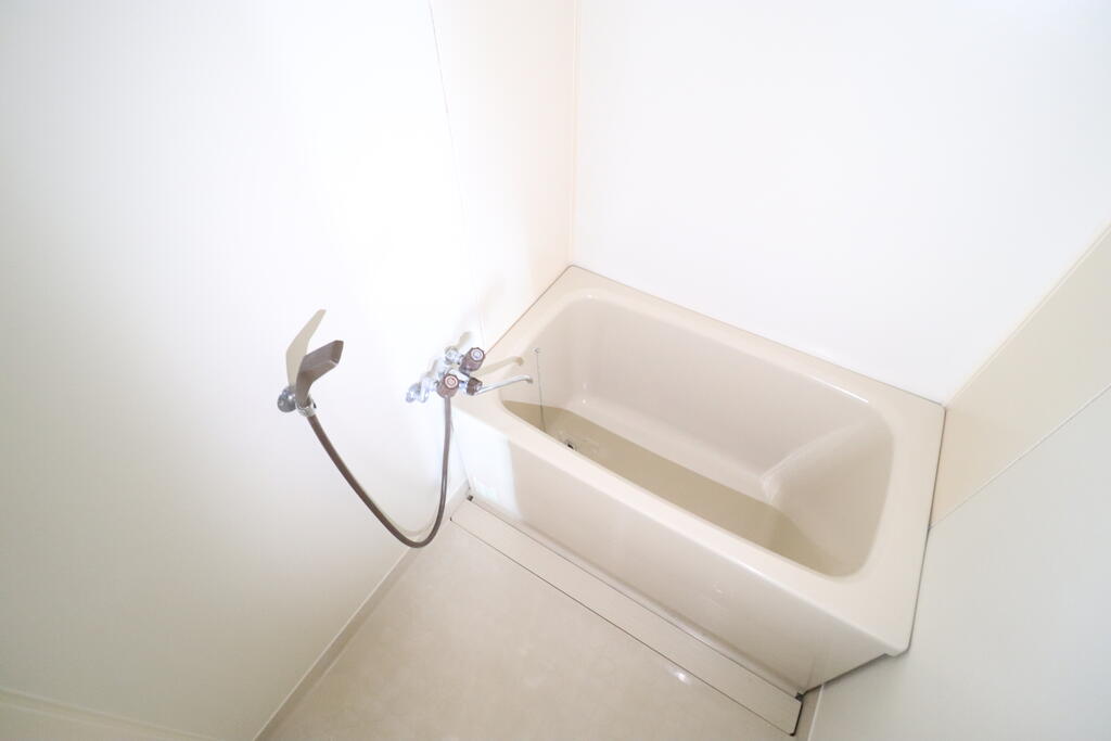 バス・シャワールーム　浴室です！