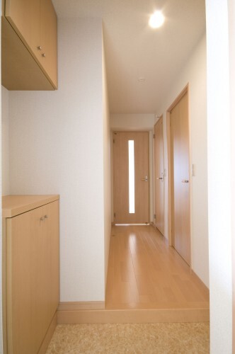 玄関　収納もある玄関です