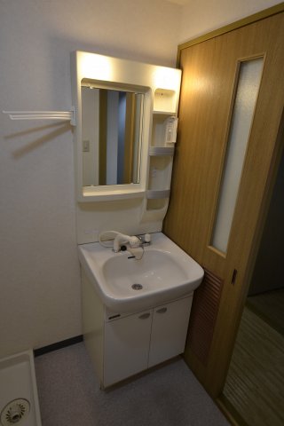 洗面設備　別号室の画像です。ご参考下さい