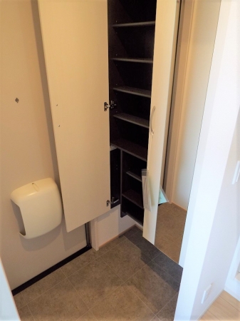 玄関　きれいな玄関です