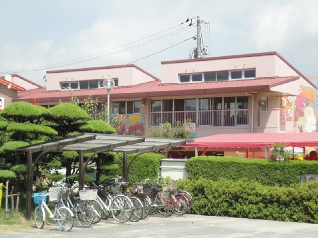 幼稚園・保育園　あんずこども園（幼稚園・保育園）まで450m