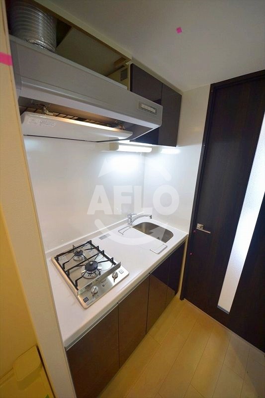 キッチン　アーデンタワー本町イースト　ガス2口コンロシステムキッチン