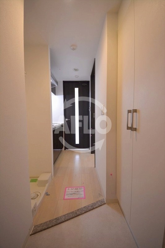 玄関　アーデンタワー本町イースト　玄関スペース