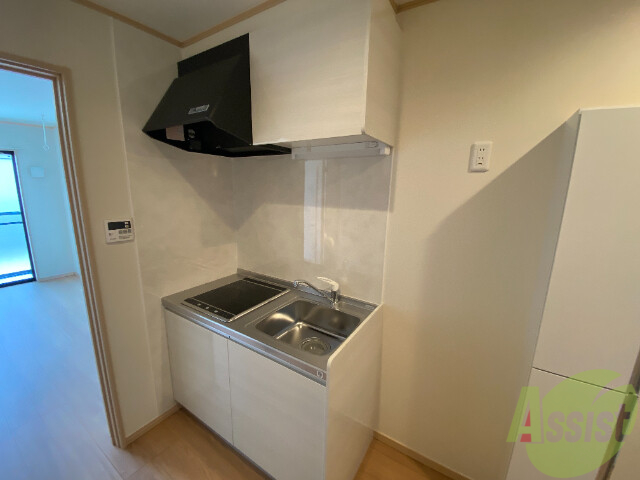 キッチン　清潔感のあるキッチン、料理が楽しみになりますね！