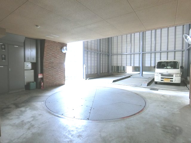 ロビー　詳細は、RISUMO江坂本店→06-6155-7137まで♪