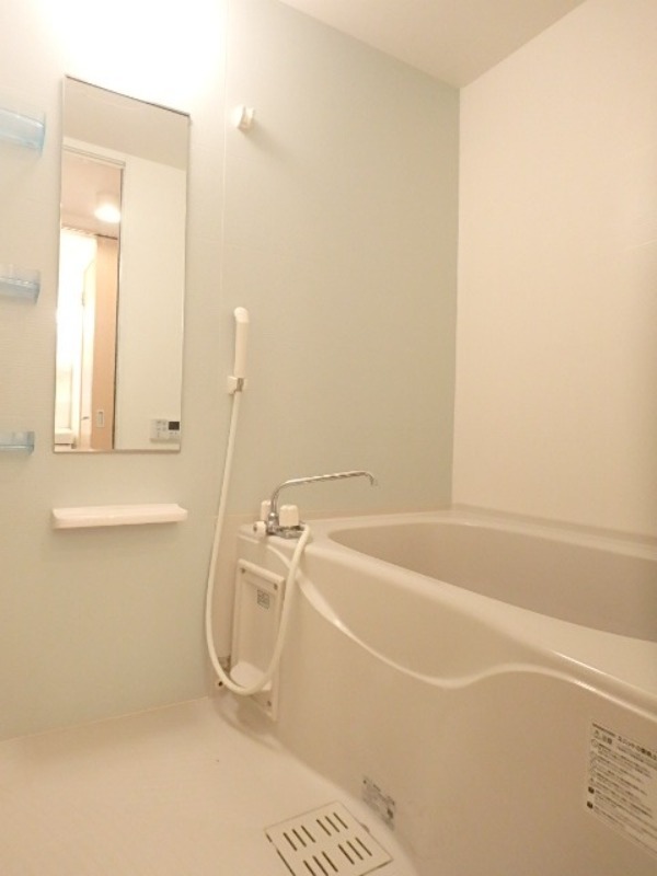 バス・シャワールーム　図面と現状に相違がある場合には現状を優先