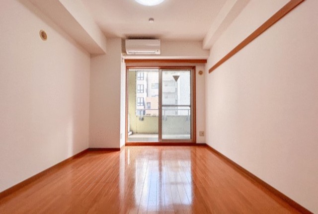 居室・リビング　居室