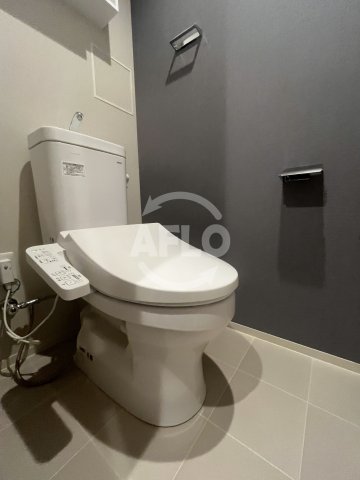 トイレ　玉造Base　トイレ