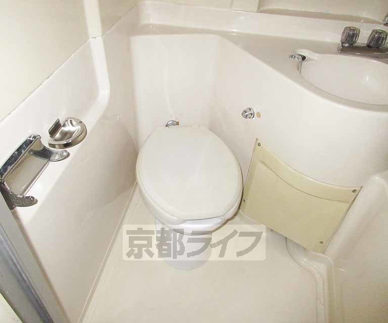 トイレ　キレイです！