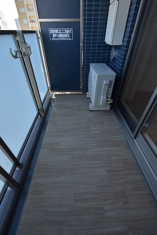 バルコニー　同施工会社の同仕様写真です。