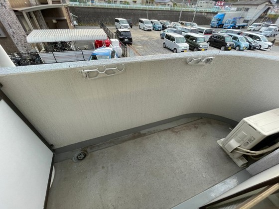 バルコニー　※他の号室の写真になります。