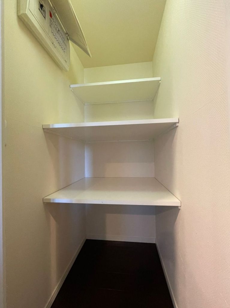 収納　サービスルーム