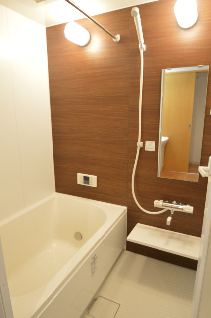 バス・シャワールーム