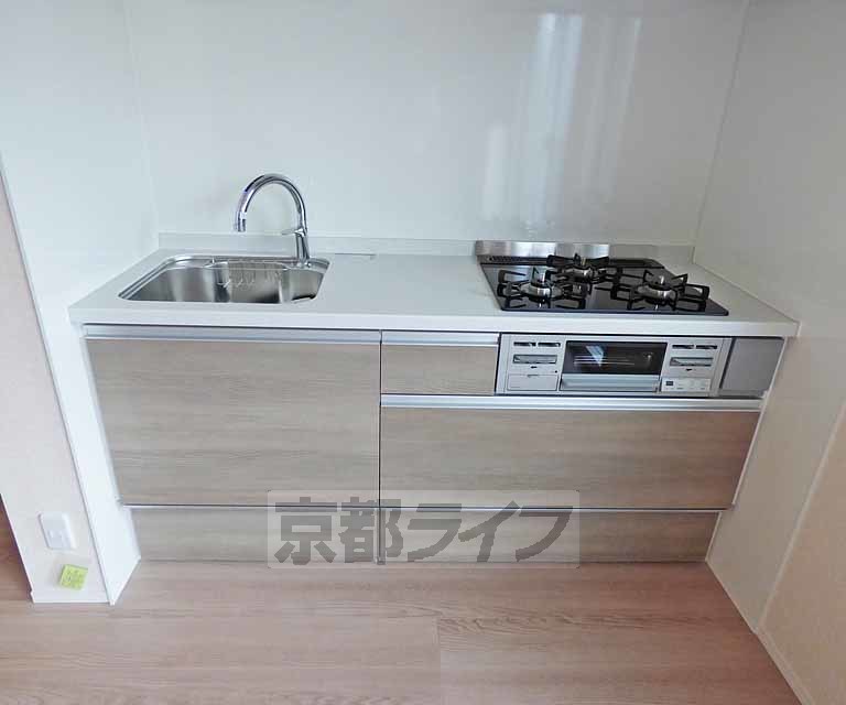 キッチン　キッチンです。