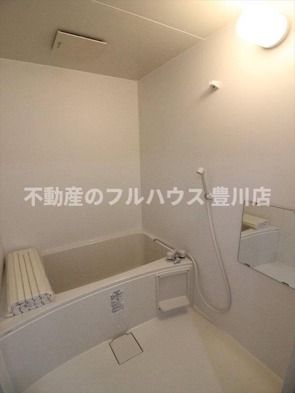 バス・シャワールーム　写真は別室