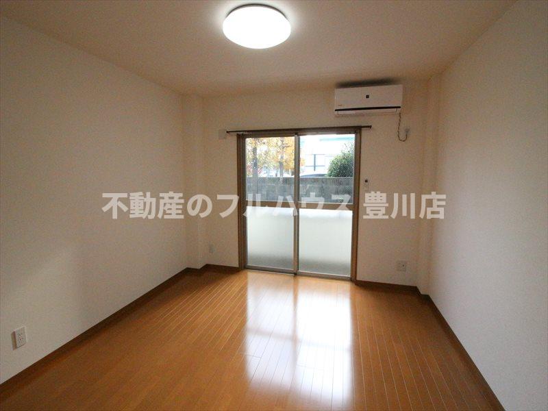 居室・リビング　写真は別室