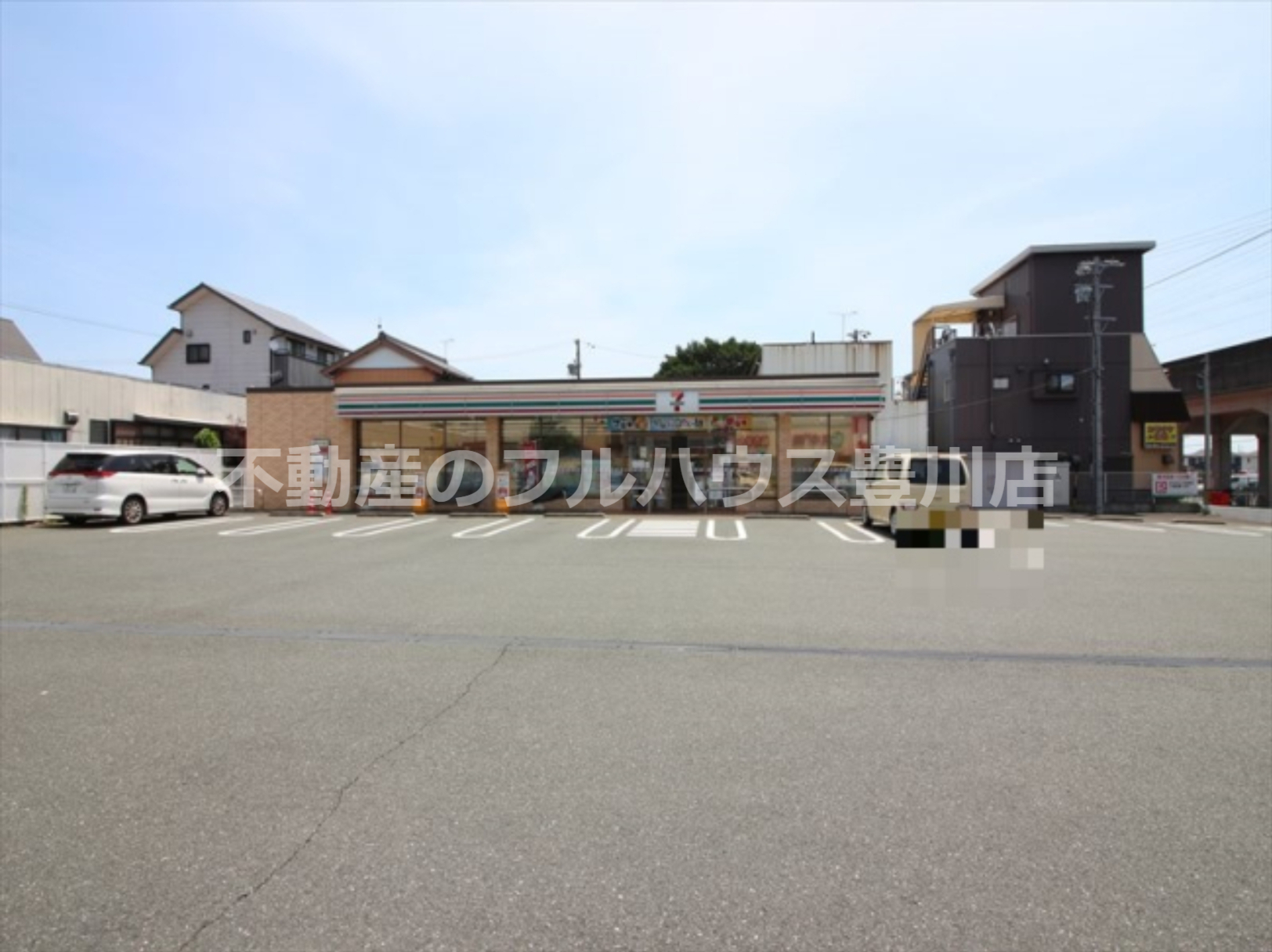 コンビニ　セブンイレブン八幡（市民病院）（コンビニ）まで200m