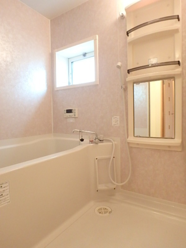 バス・シャワールーム　図面と現状に相違がある場合には現状を優先