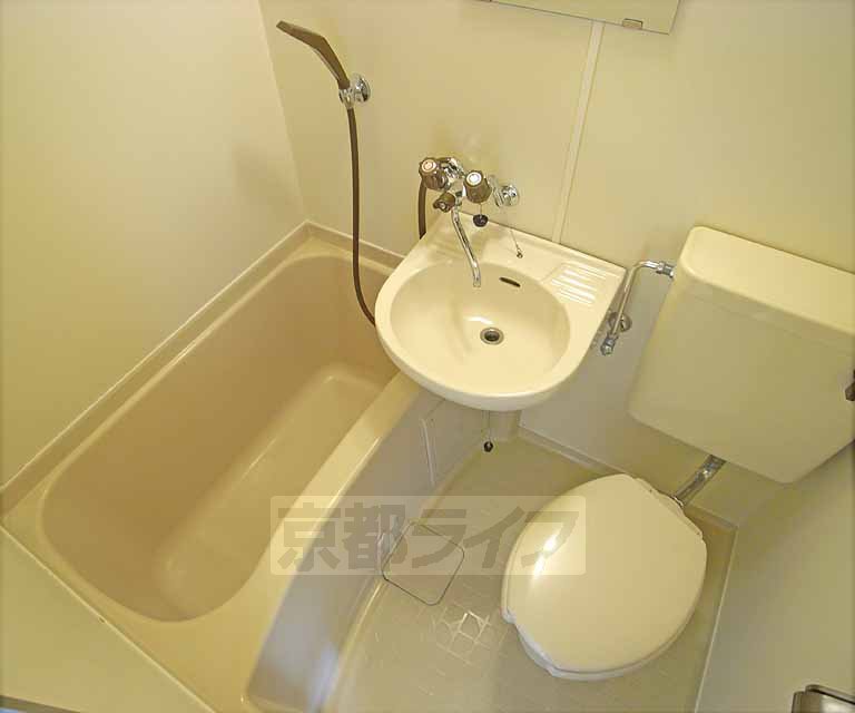 バス・シャワールーム　ユニットバスです。