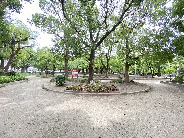 郵便局　天王寺郵便局（郵便局）まで500m