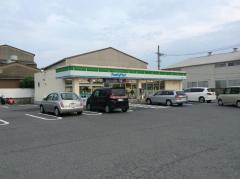 コンビニ　ファミリーマート倉敷連島店（コンビニ）まで331m