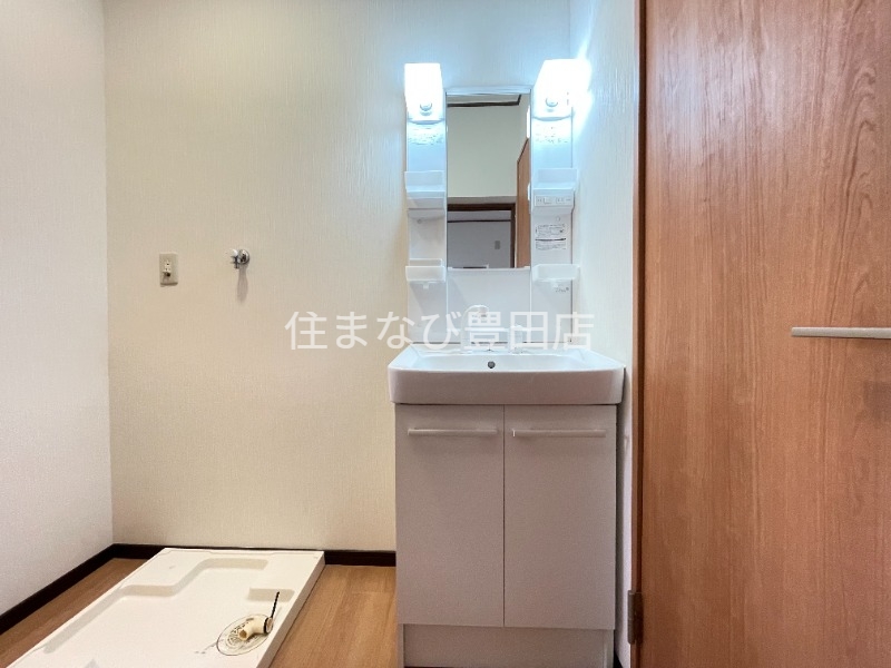 洗面設備　同型別部屋写真
