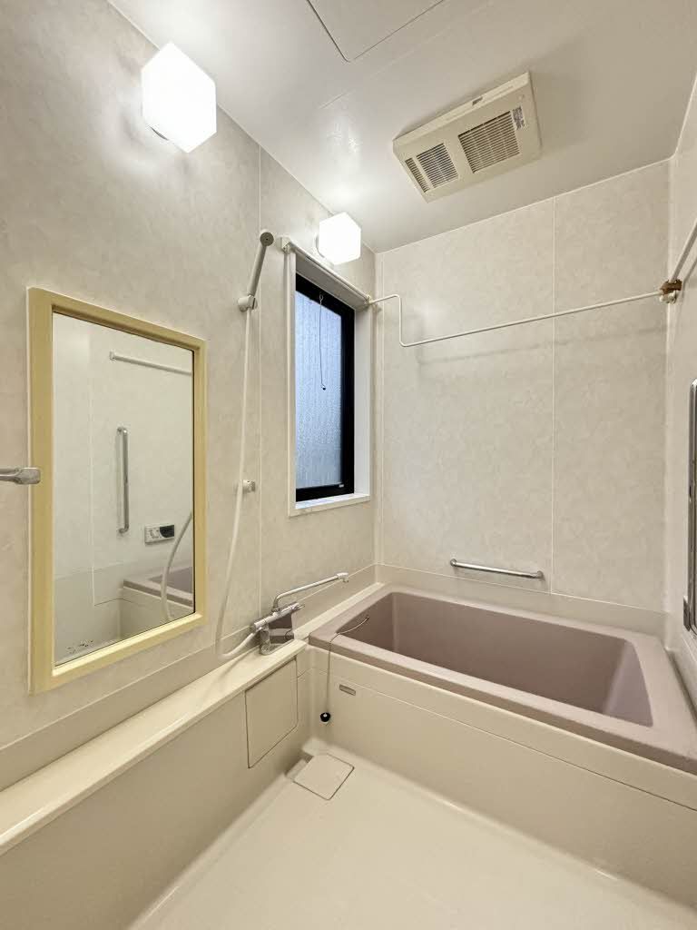 バス・シャワールーム　浴室