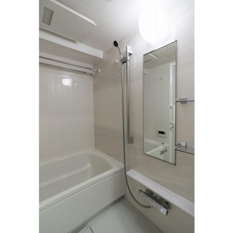 コンビニ　ファミリーマート（コンビニ）まで260m