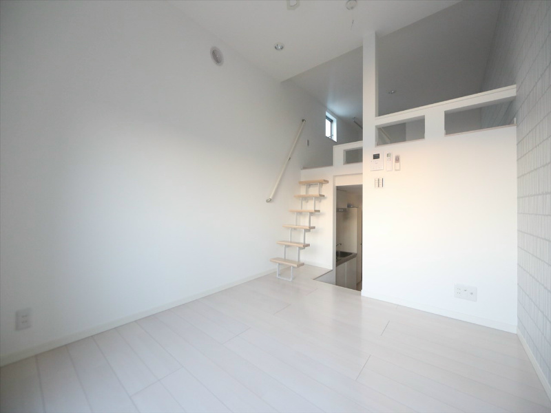 その他　洋室6.3帖　上段ロフト6.2帖（収納でも部屋でも使えます）