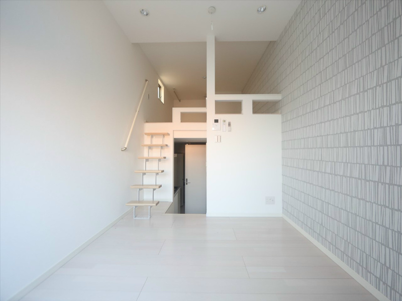 居室・リビング　洋室6.3帖　上段ロフト6.2帖（収納でも部屋でも使えます）