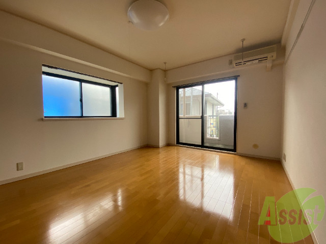 その他部屋・スペース　ベッドを置いても十分なスペースが確保できそうですね