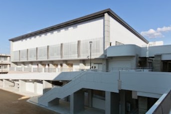 小学校　南大分小学校（小学校）まで634m