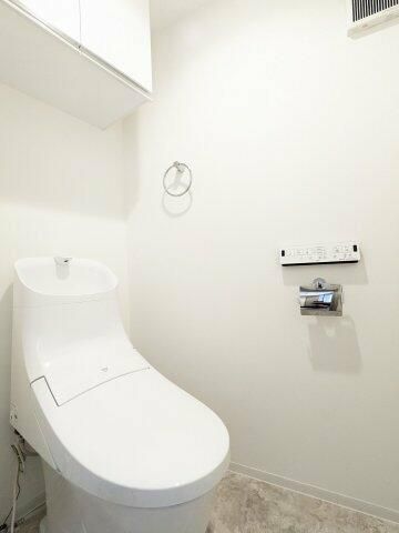 トイレ　落ち着いたトイレです