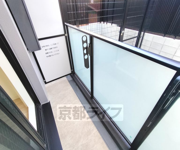 バルコニー　バルコニです