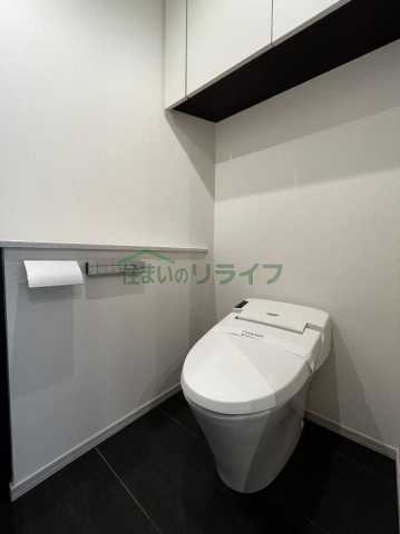 トイレ　コンフォリア新宿イーストサイドタワー