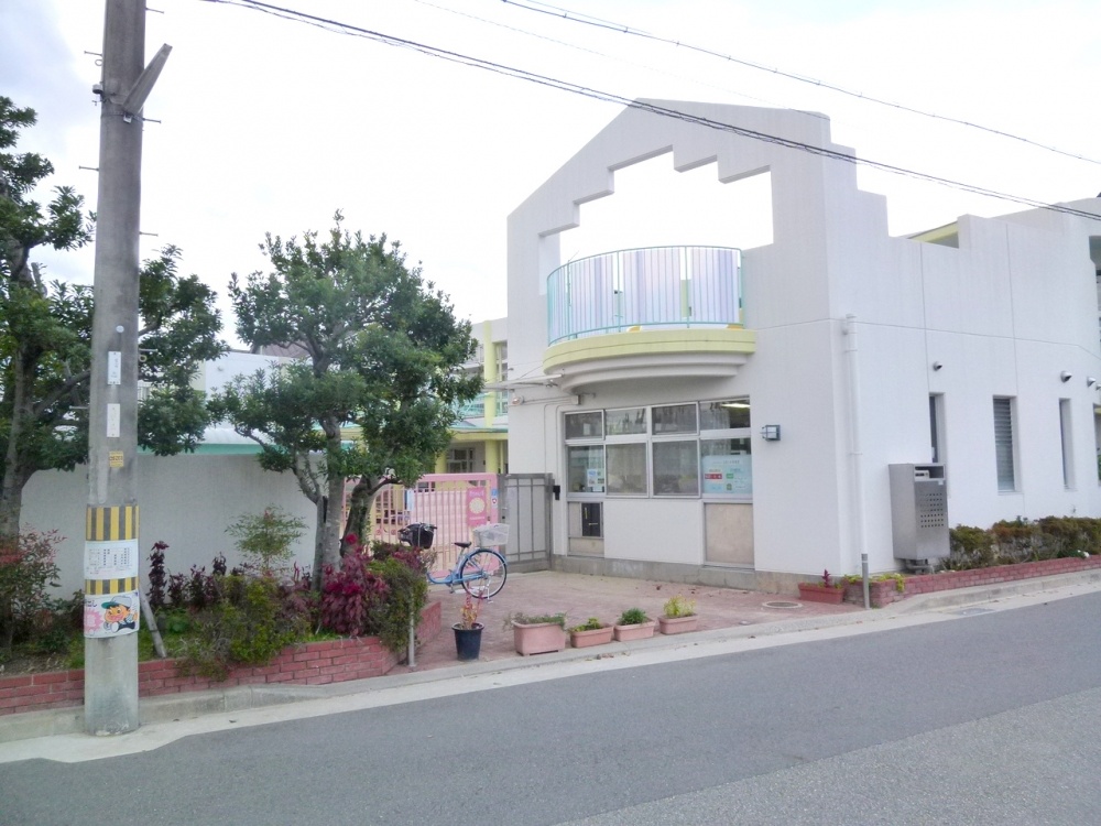 幼稚園・保育園　安倉中保育所（幼稚園・保育園）まで242m