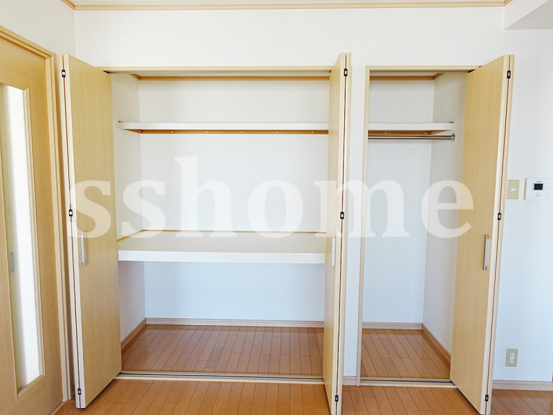 収納　クローゼット