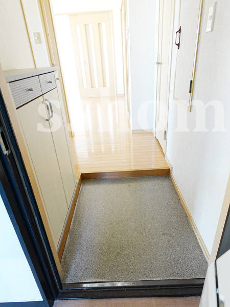 玄関　シューズボックスに引き出しがついてます