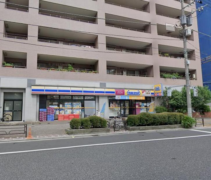 コンビニ　コンビニ（コンビニ）まで170m