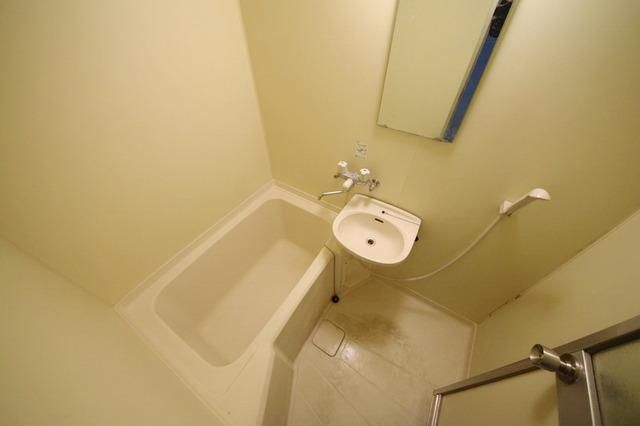 バス・シャワールーム　★ゆったりバスルーム★