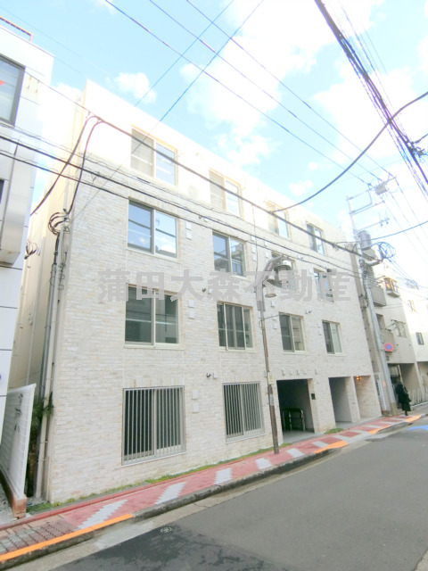 建物外観　2021年9月築　RC鉄筋コンクリート造地上4階建て1DK~