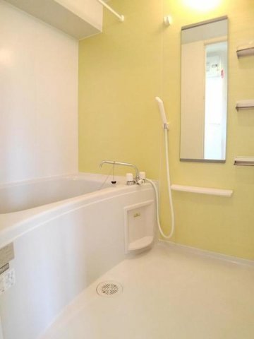 バス・シャワールーム　お風呂です
