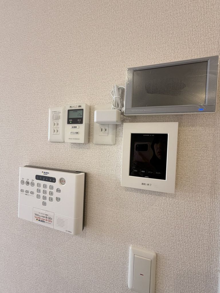 セキュリティ　お問い合わせは、タウンハウジング上尾店へ