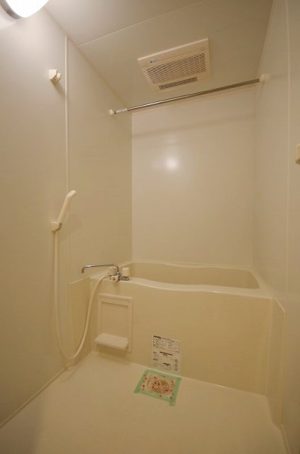 バス・シャワールーム　別号室の写真です