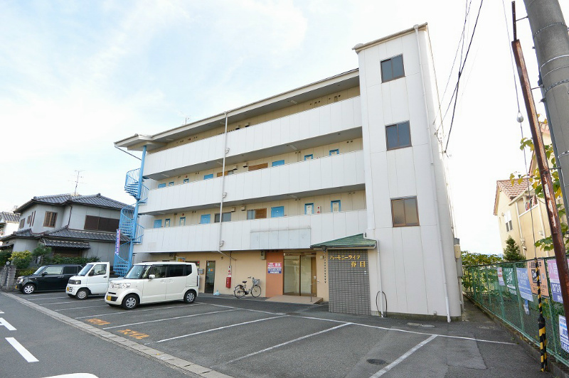 建物外観　ハーモニーライフ春日