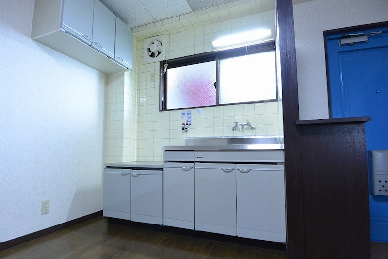 キッチン　2口ガスコンロ設置可能